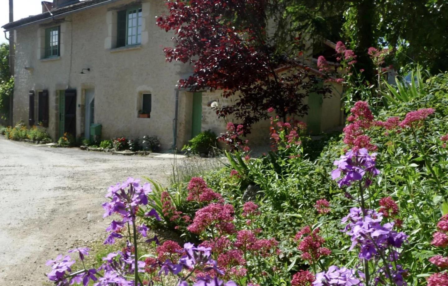 Bois Mort Farm Villa Gourgé Eksteriør bilde
