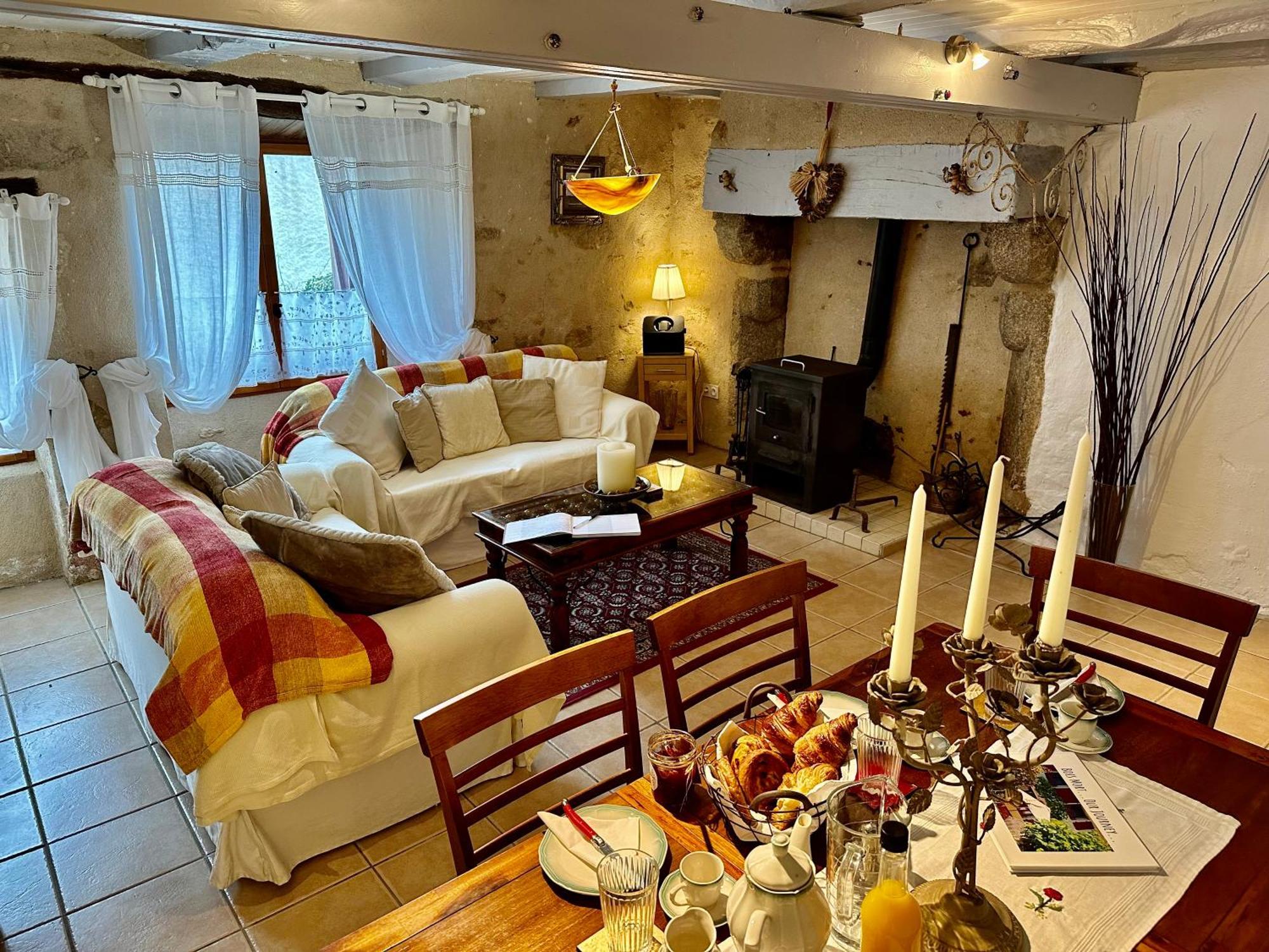 Bois Mort Farm Villa Gourgé Eksteriør bilde